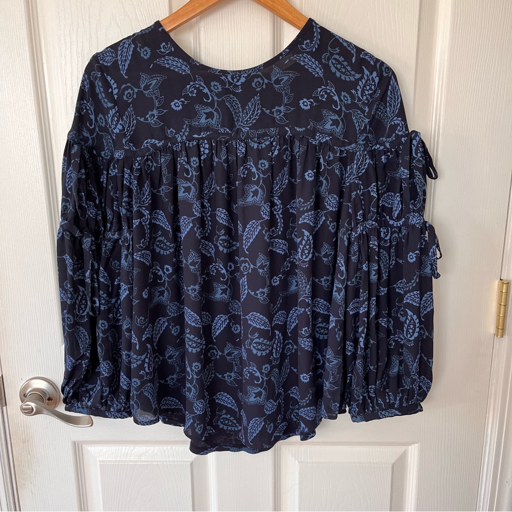 Loft • tie sleeve blouse